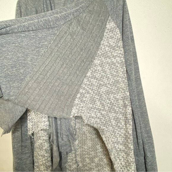 TINY gray white open waterfall hi low raw hem cardigan - Picture 5 of 10